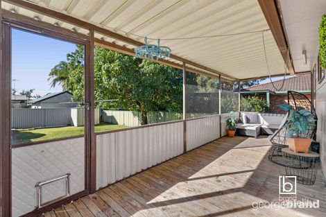 Property photo of 26 Warrina Avenue Summerland Point NSW 2259