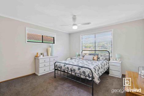 Property photo of 26 Warrina Avenue Summerland Point NSW 2259