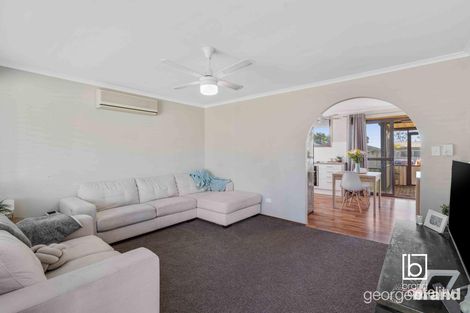 Property photo of 26 Warrina Avenue Summerland Point NSW 2259