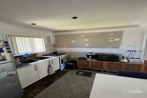 Property photo of 10 Cary Crescent Springfield NSW 2250