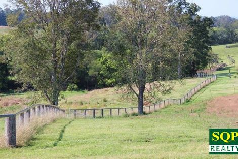 4 Mcintosh Creek Rd, Jones Hill, QLD 4570