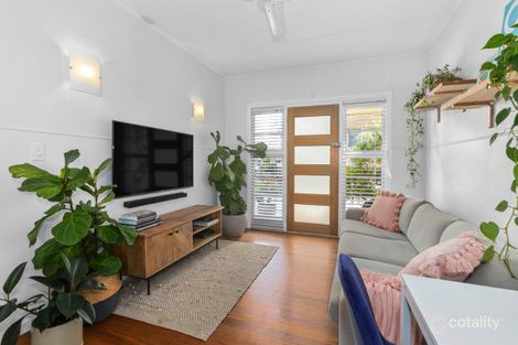 Property photo of 1/10 Haig Street Coolangatta QLD 4225