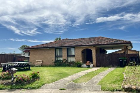 8 Cromer Pl, St Johns Park, NSW 2176