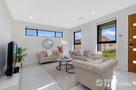 Property photo of 124 Beauchamp Drive The Ponds NSW 2769