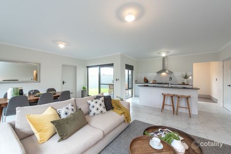 Property photo of 1 Gilding Lane Dayton WA 6055