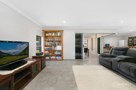 Property photo of 33 Entabeni Drive Kearneys Spring QLD 4350