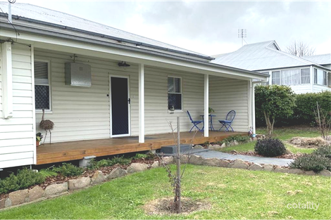 100 Miles St, Tenterfield, NSW 2372