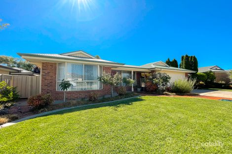 10 Cleeland Dr, Swan Hill, VIC 3585