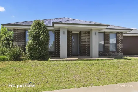 7 Opperman St, Boorooma, NSW 2650