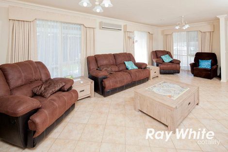 Property photo of 8 Carolyn Court Langwarrin VIC 3910