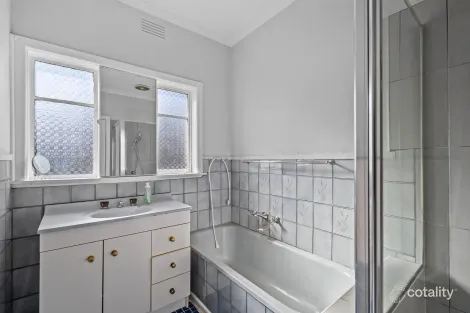 Property photo of 10 King Street Lalor VIC 3075