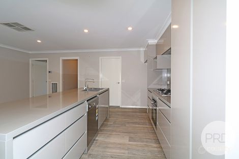 Property photo of 32 Strickland Drive Boorooma NSW 2650