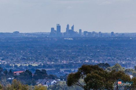 33 Weelarra Hts, Bedfordale, WA 6112