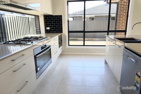Property photo of 11 Westbrook Circuit Marsden Park NSW 2765