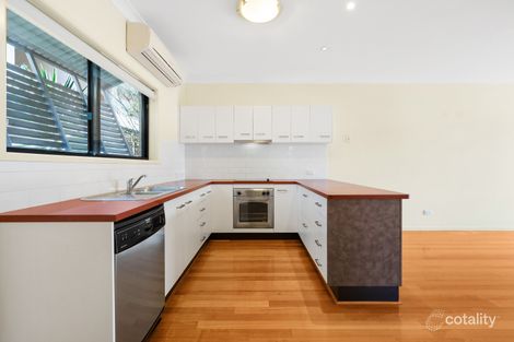 Property photo of 10/11 Cardross Street Yeronga QLD 4104