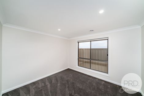 Property photo of 4 Claymore Road Estella NSW 2650
