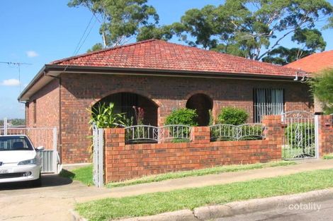 8 Clarke St, Granville, NSW 2142