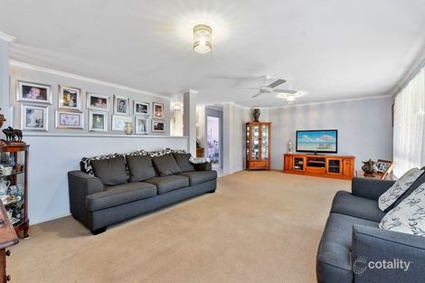 Property photo of 19 Yaldara Avenue Thornton NSW 2322