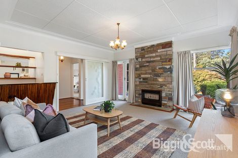Property photo of 1 Yackatoon Avenue Aspendale VIC 3195