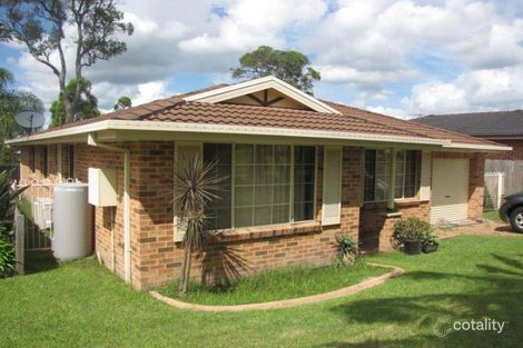 18 Yarran Cl, Cameron Park, NSW 2285