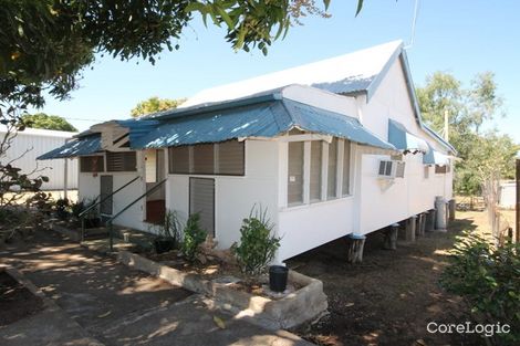 Property photo of 17 Racecourse Road Richmond Hill QLD 4820