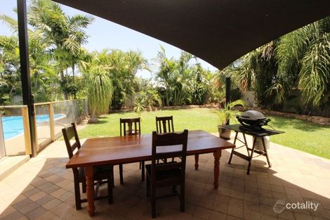 19 Trickey Ave, Cranbrook, QLD 4814