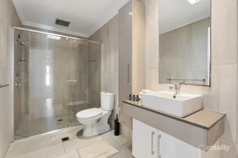 Property photo of 91 T E Peters Drive Broadbeach Waters QLD 4218