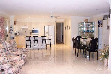 Property photo of 12 Nirringa Road Summerland Point NSW 2259