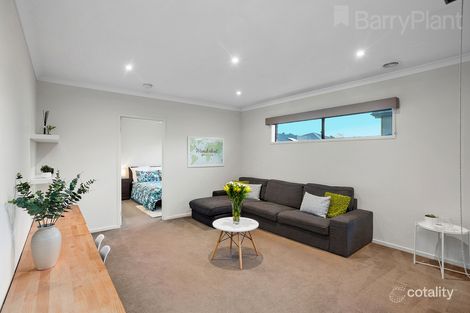 Property photo of 6 Cradle Avenue Clyde VIC 3978