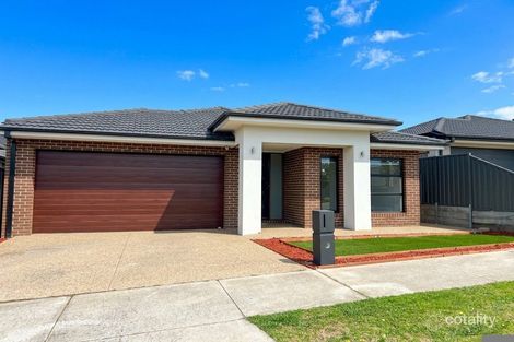 7 Niseko Cres, Pakenham, VIC 3810