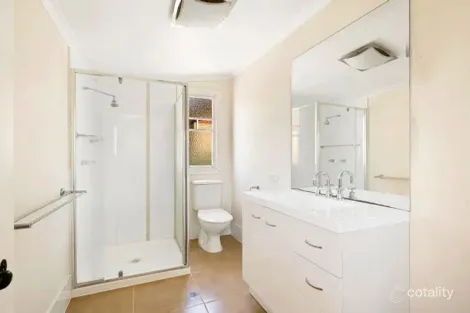 Property photo of 36 Anzac Avenue Newtown QLD 4350