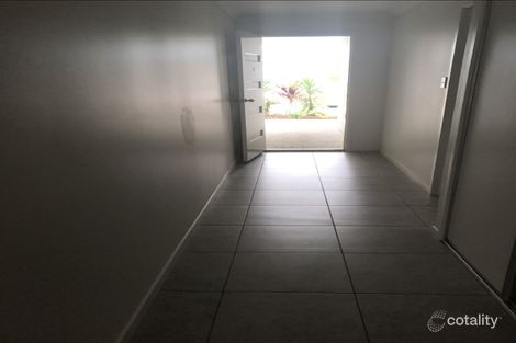 Property photo of 1/4 Ruby Crescent Meridan Plains QLD 4551