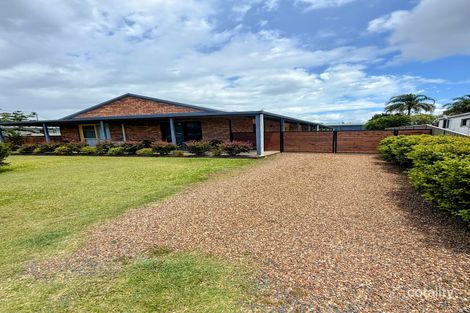17 Arthur St, Howard, QLD 4659