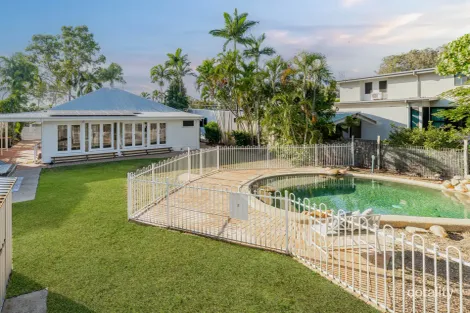 Property photo of 6 Falcon Street Rowes Bay QLD 4810