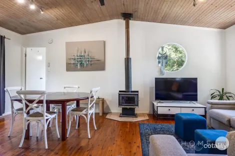 Property photo of 14 Sue Street Burnside QLD 4560