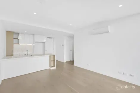 211/1060 Dandenong Rd, Carnegie, VIC 3163