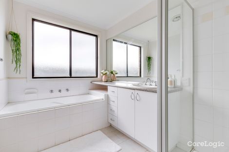 Property photo of 13 Mathisen Terrace Hillside VIC 3037