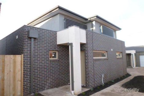 2/34 Prince St, Essendon North, VIC 3041