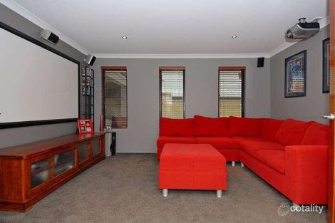 Property photo of 35 Wordsworth Drive Darch WA 6065