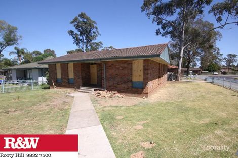 Property photo of 4 Petrie Close Bidwill NSW 2770