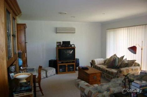 Property photo of 8 Chisholm Court Traralgon VIC 3844