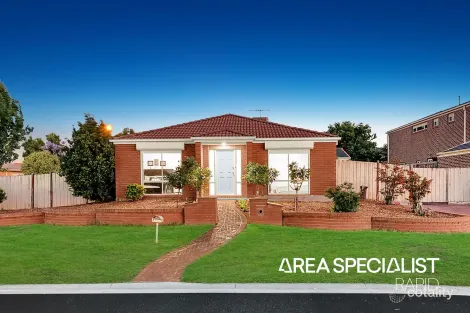 Property photo of 2 Oakland Drive Hampton Park VIC 3976