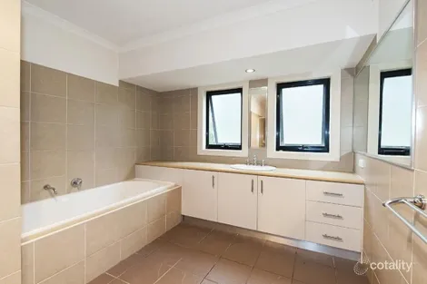 Property photo of 11 Rumney Lane Bundoora VIC 3083