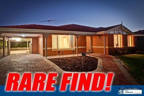 14 Papuana Pl, Marangaroo, WA 6064