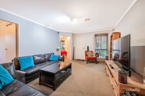 Property photo of 31 Taplan Crescent Cranbourne West VIC 3977