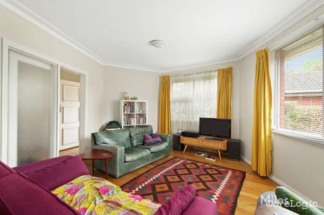Property photo of 2/187 The Boulevard Ivanhoe East VIC 3079