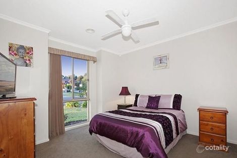 Property photo of 11 Minak Close Narre Warren South VIC 3805