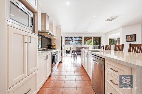 Property photo of 3 Joanne Court Echuca VIC 3564