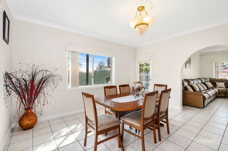 Property photo of 16 Haywood Close Wetherill Park NSW 2164