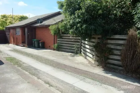 Property photo of 10 McDonald Way Churchill VIC 3842